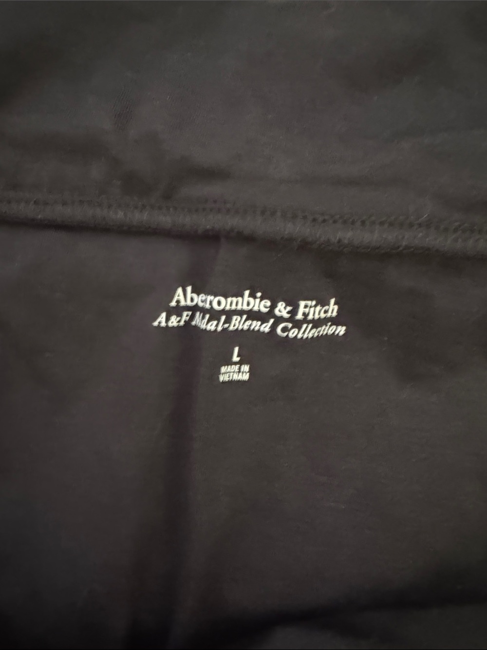 Abercrombie & Fitch Black Off-Shoulder Maxi Dress. New with tags! size L. - Picture 3 of 4